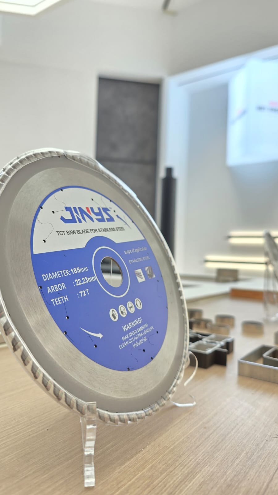 Welche Trennscheibe für Stahl und Metall? Der komplette Ratgeber für Profi Werkzeuge